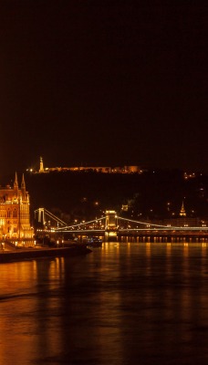город река мост ночь огни желтые