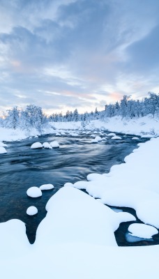 снег зима река