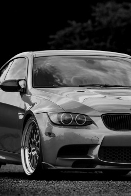 черно-бело фото BMW