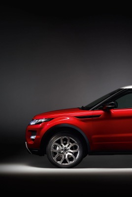 Красный джип Land Rove Range Evoque