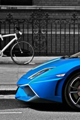 синий автомобиль спортивный lamborghini gallardo matte