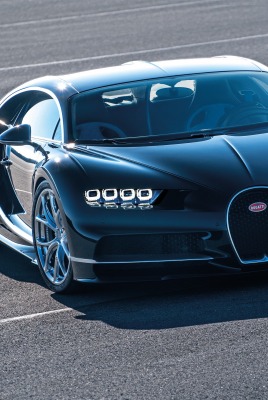 Bugatti Chiron дорога