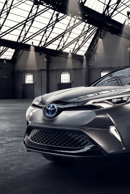 Toyota C-HR здание