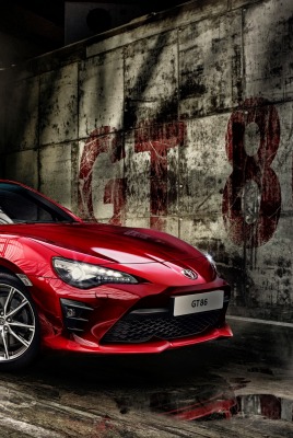 Toyota GT86 бордовая здание стена