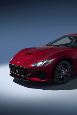 авто Maserati суперкар