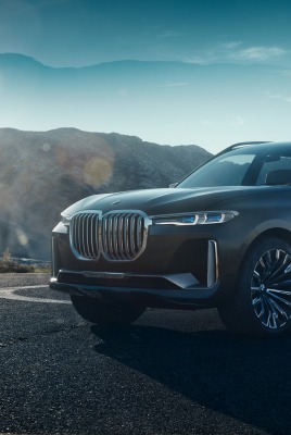 bmw x7 вид сбоку блики асфальт