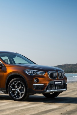 кроссовер bmw пляж песок