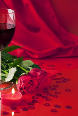вино розы бордовое
