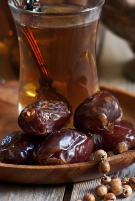 финики рюмка тарелка dates glass plate