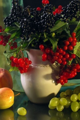 ягоды фрукты ваза