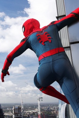человек-паук герой город небо