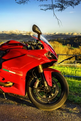 мотоцикл красный motorcycle red