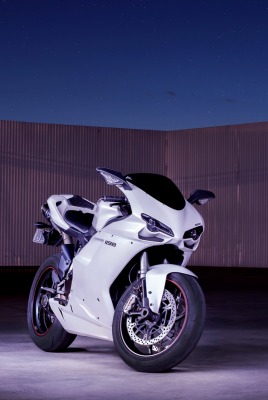 мотоцикл белый ночь