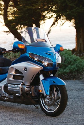 мотоцикл Honda море