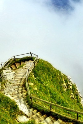 Лестница с горы