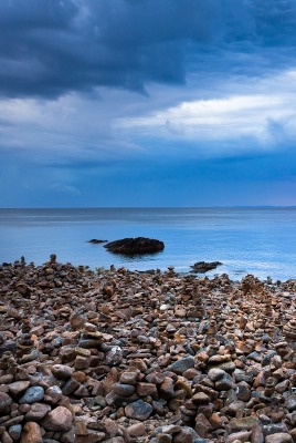 природа берег камни море небо облака Швеция