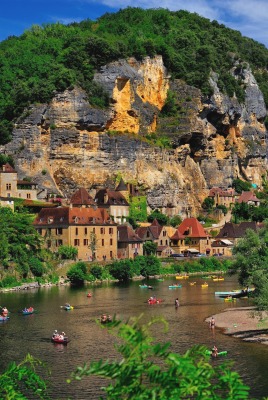 природа деревья скалы страны архитектура река горы Ла-Рок-Гажак Франция nature trees rock country architecture river mountains La Roque-Gageac France