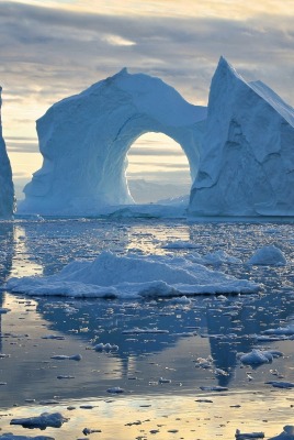 айсберг арка море глыбы небо