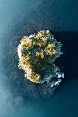 остров ландшафт в море высота