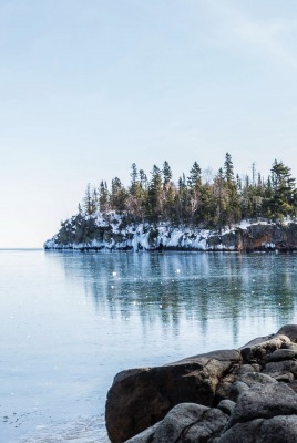 остров лед камни море зима