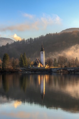 пейзаж туман озеро церковь леса