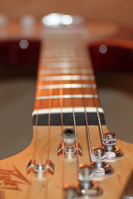гитара струны гриф