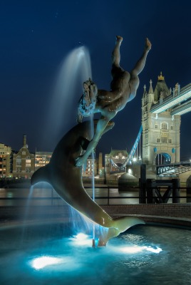 дельфин статуя фонтан лондон
