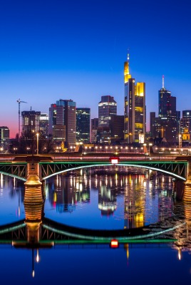 Франкфурт-на-Майне Германия мост ночь