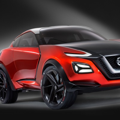 спортивный автомобиль Nissan Juke