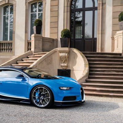 Bugatti Chiron лестница здание