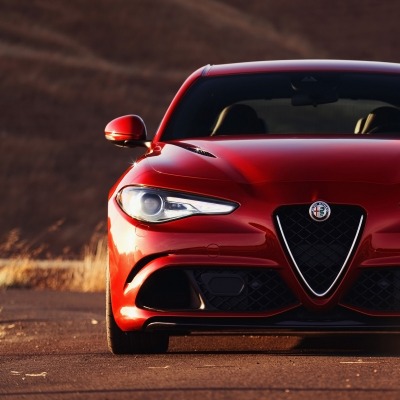 Alfa Romeo Giulia дорога закат