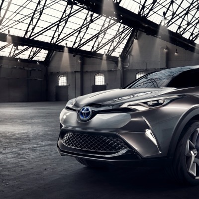 Toyota C-HR здание