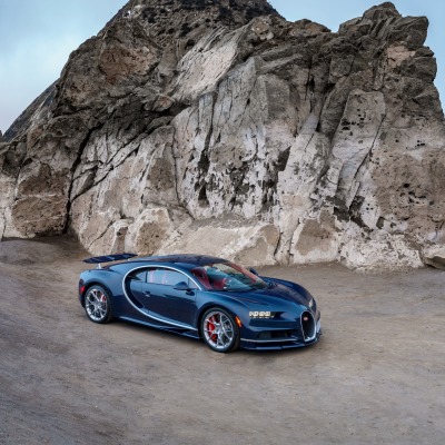 Bugatti Chiron скалы море небо