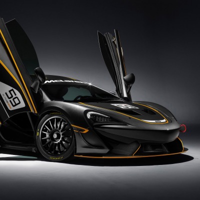 автомобиль mclaren черный