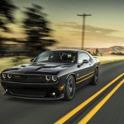 dodge challenger скорость дорога