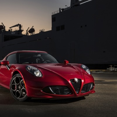 alfa romeo ночь корабль порт