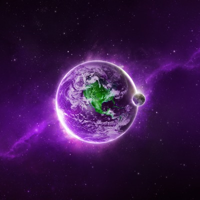 Фиолетовый свет через планету