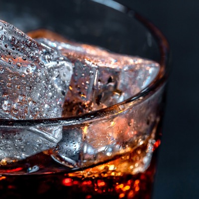 лед виски кубики стакан капли