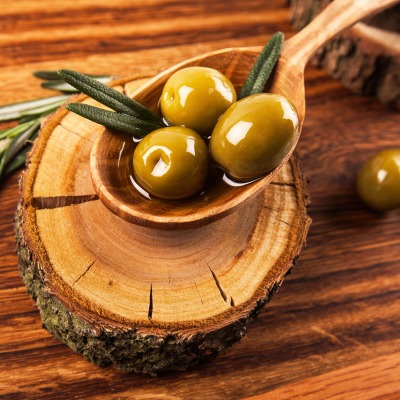 оливки ложка пень