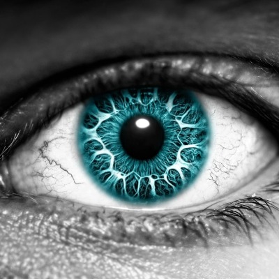 Глаз синий зрачок