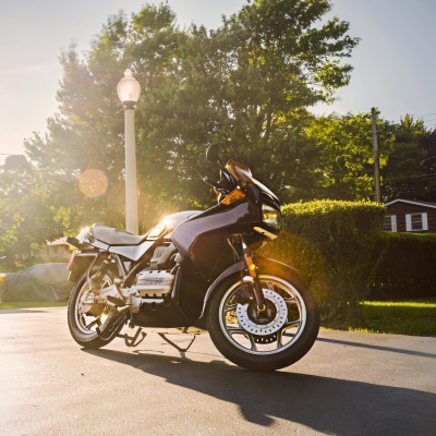 мотоцикл лучи солнце