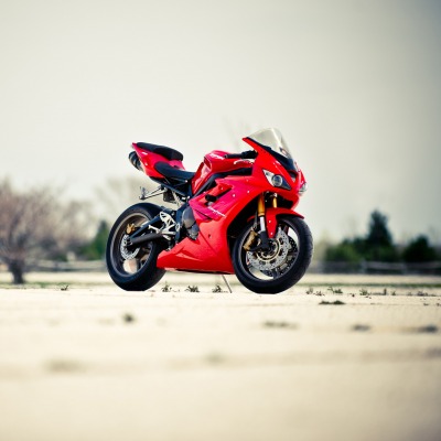 мотоцикл красный