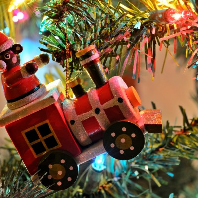 праздник поезд игрушка ель рождество новый год