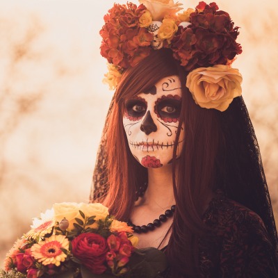 хэллоуин девушка цветы