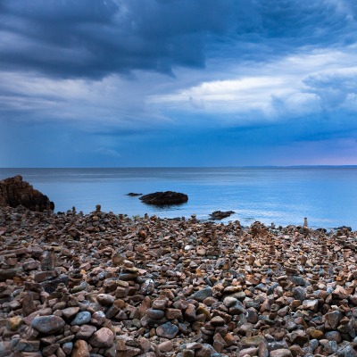 природа берег камни море небо облака Швеция
