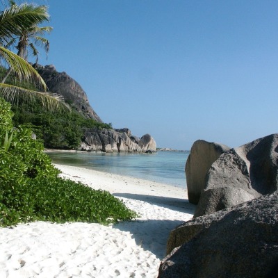 природа камни море песок Сейшельские Острова