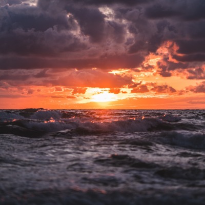 море закат волны горизонт вода тучи