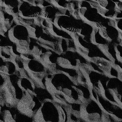 песок следы пепел