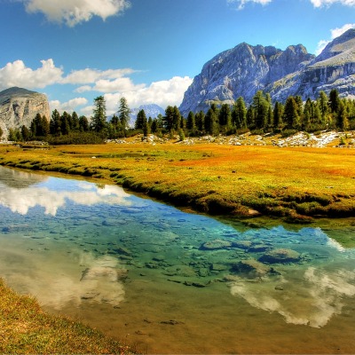 небо горы деревья вода