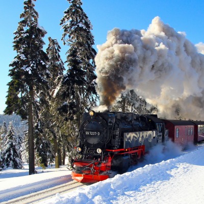 паровоз поезд снег зима дым the engine train snow winter smoke